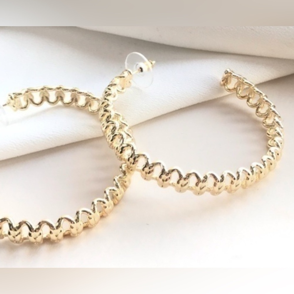 NWT Lot of 2x [Kendra Scott] Fallyn Hoop Earrings & Jada Strand Necklace in Gold - Picture 4 of 11